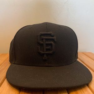 SF Giants Cap, New Era 59FIFTY All Black 7&1/8